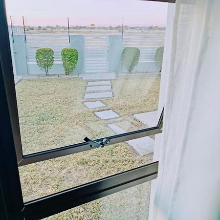 Oshakati Northern Oasis酒店 外观 照片