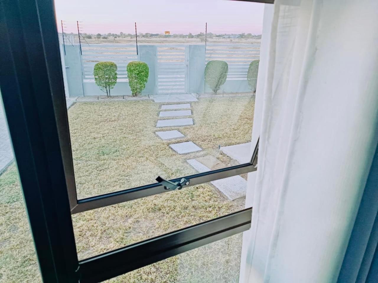 Oshakati Northern Oasis酒店 外观 照片